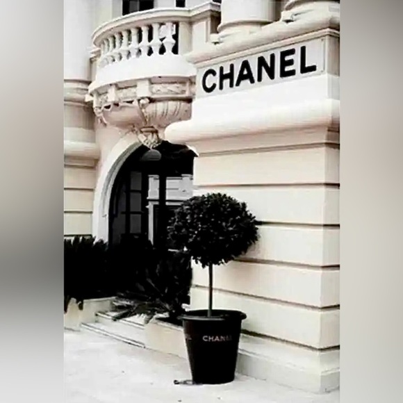 Coco Chanel # 5 Prints Collection Beauty & Fashion Motivational pictures - Picture 14 of 16